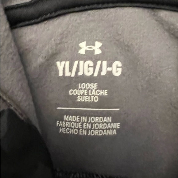 Under Armour Hoodie Kids Youth Large YL Black Camo NEW Armour Fleece 1389394 - Picture 2 of 7